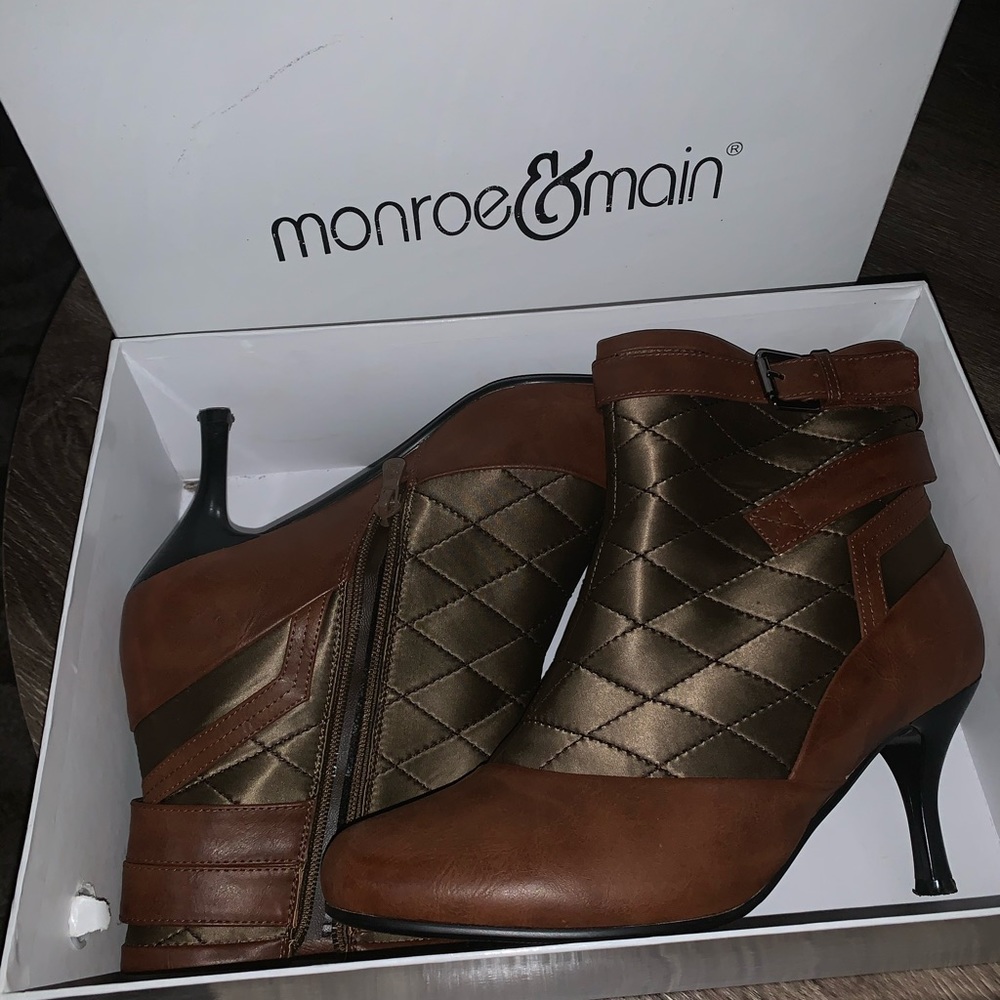 Ladies Ankle Boots
